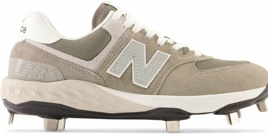 New Balance Women's Fresh Foam 574 Low Metal Softball Cleats - Grey Medium - Lightweight Athletic Shoes for Women