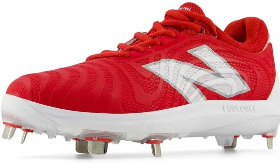 New Balance Women's FuelCell Fuse V4 Metal Cleat Softball Shoes for Enhanced Performance