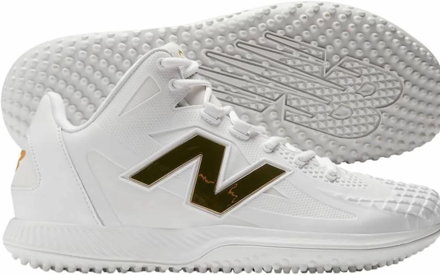 New Balance Ohtani 1 White/Gold Men's Baseball Turf Shoes - Size 13 Medium for Enhanced Performance