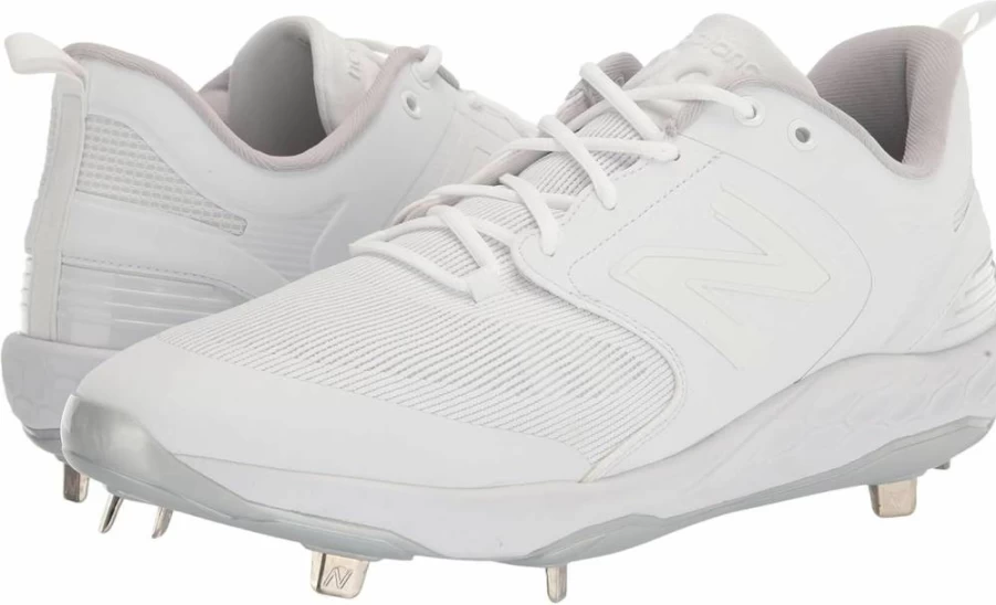 New Balance Men's Fresh Foam X 3000 V6 Metal Cleat Baseball Shoes for Enhanced Performance