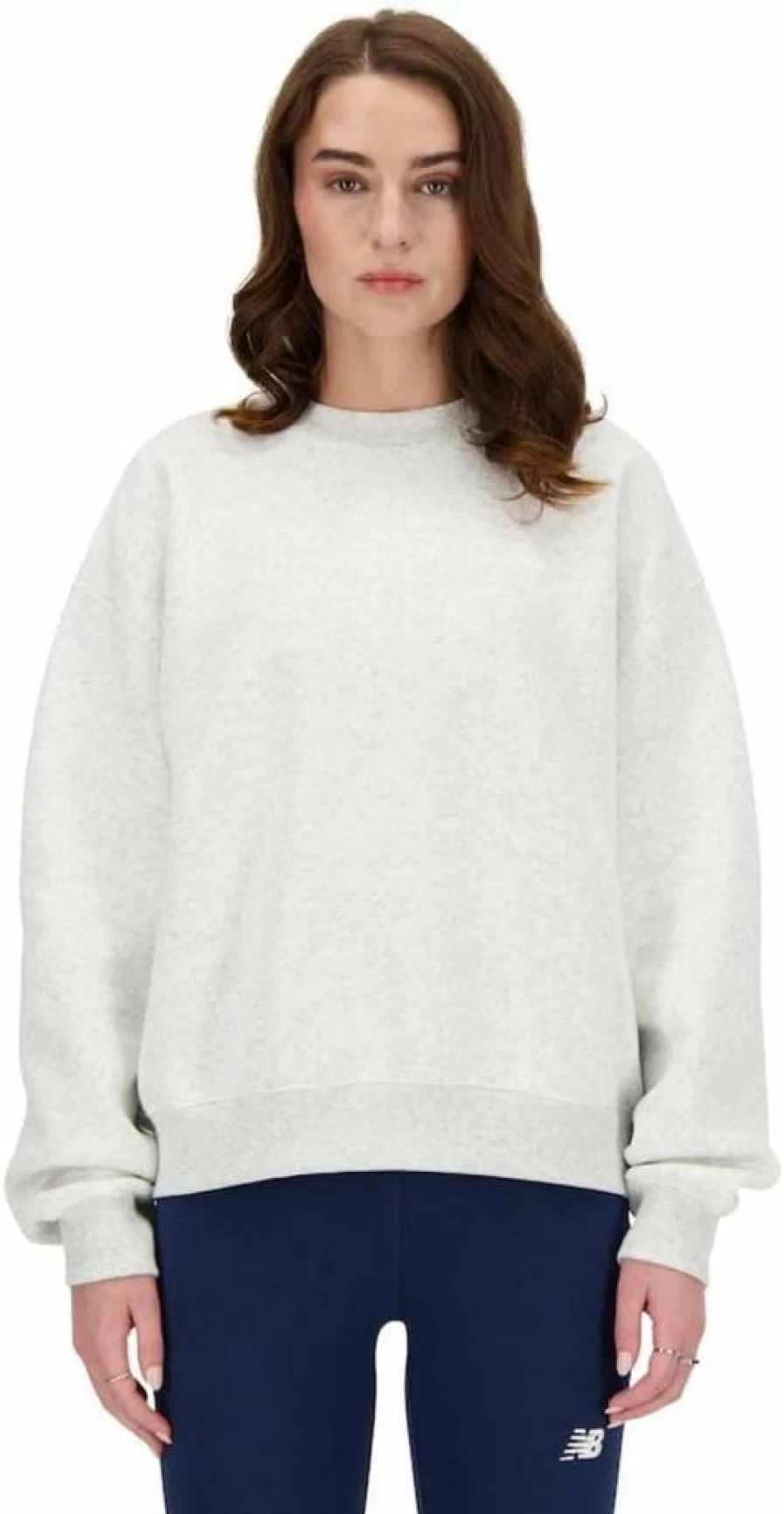 New Balance Women's Essential Fleece Crewneck Sweatshirt - Sporty Comfort & Style