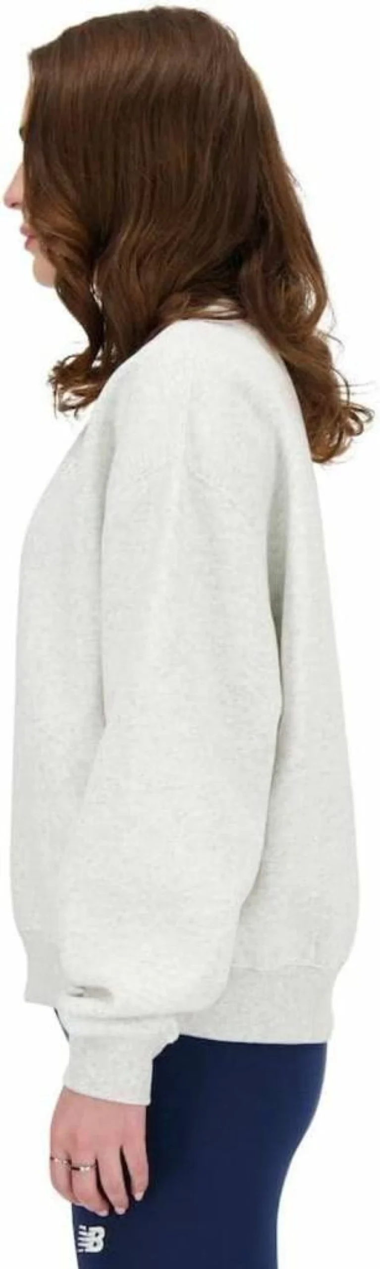 New Balance Women's Essential Fleece Crewneck Sweatshirt - Sporty Comfort & Style