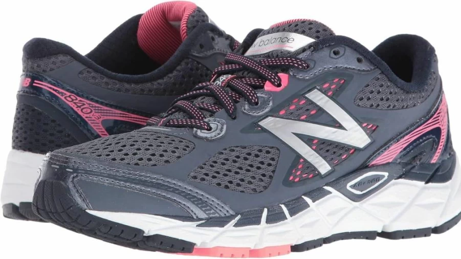 New Balance 840 V3 Women's Walking Shoes for Comfort & Support