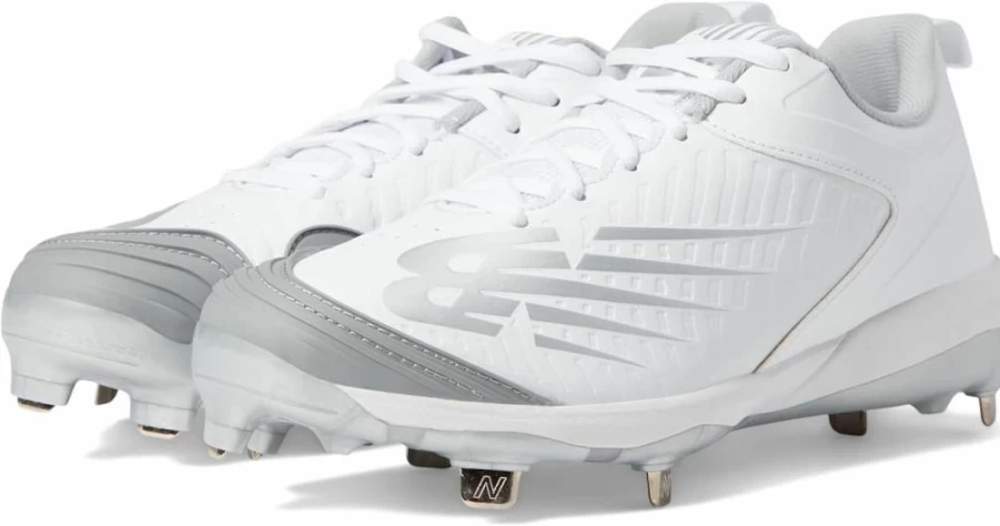 New Balance Women's Fuse V3 Metal Cleats Softball Shoes for Enhanced Performance