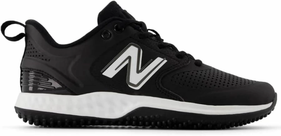 New Balance Women's Fresh Foam Velo V3 Turf Softball Training Shoes - Lightweight Comfort for Athletes
