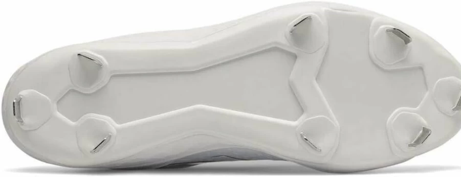 New Balance Men's Fresh Foam 3000 V5 Metal Cleat Baseball Shoes for Enhanced Traction & Comfort