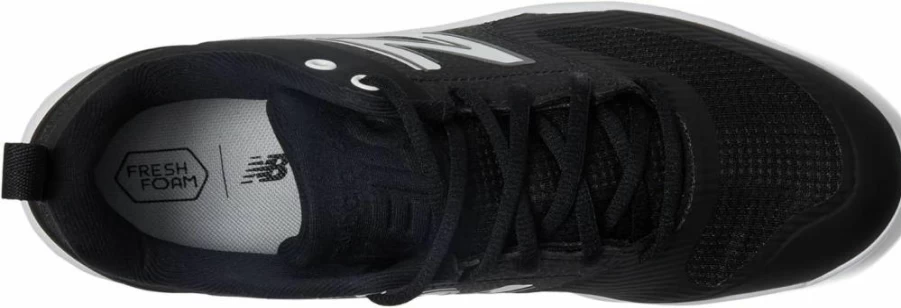 New Balance Women's Fresh Foam Velo V3 Softball Cleats - Lightweight Molded Comfort for Enhanced Performance
